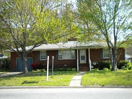 1st image of 128 Nicewood Dr