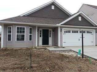 13121 Northpointe Cir, Strongsville, OH 44136