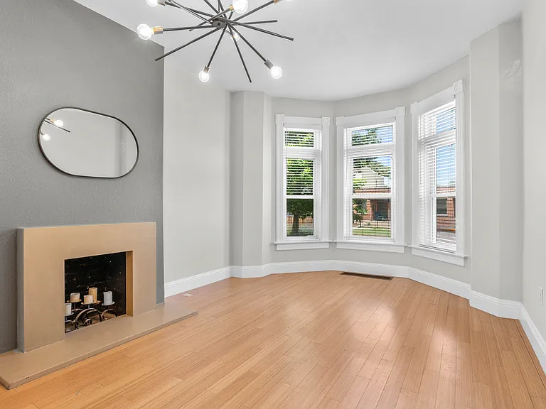 2952 Champa St — Photo 8
