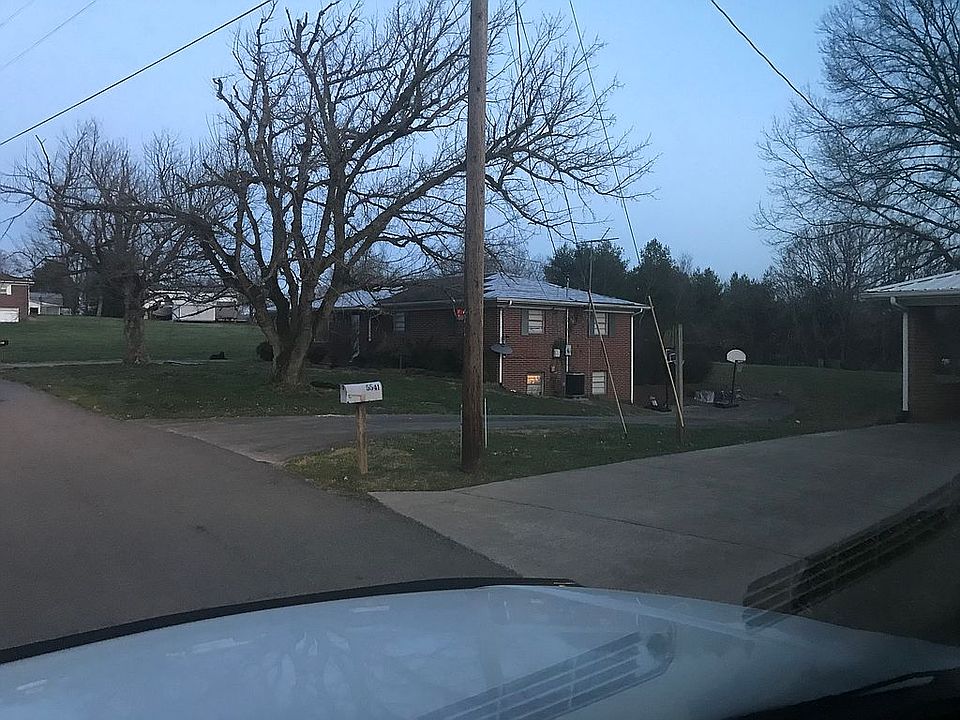 2nd image of 5537 Buell St
