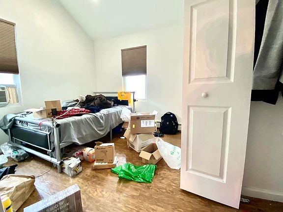 5th image of 22-10 99th St #2