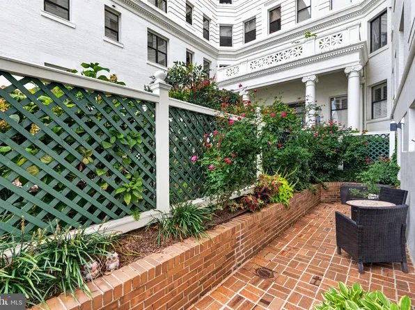 2123 California St NW APT A4, Washington, DC 20008