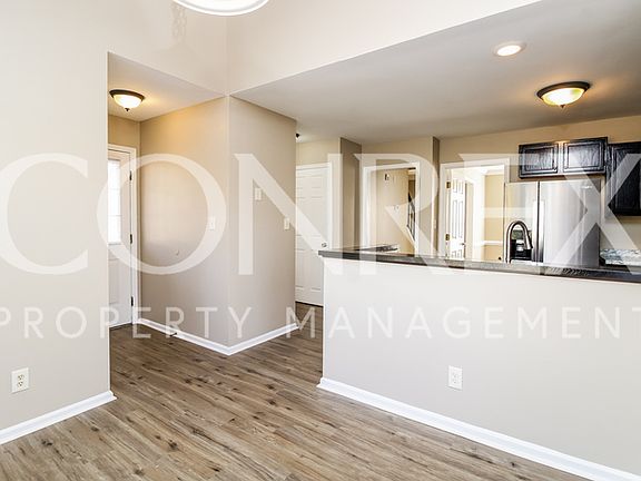 3rd image of 1506 Bridgetown Ct