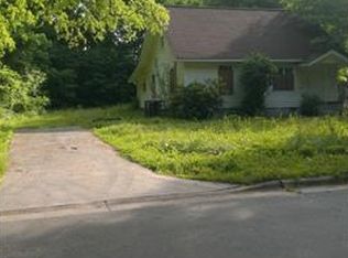 3228 Lakeview St, Charlotte, NC 28208