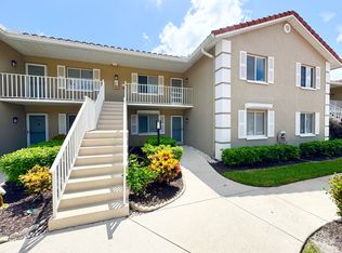 5851 Cobblestone Ln #204, Naples, FL 34112