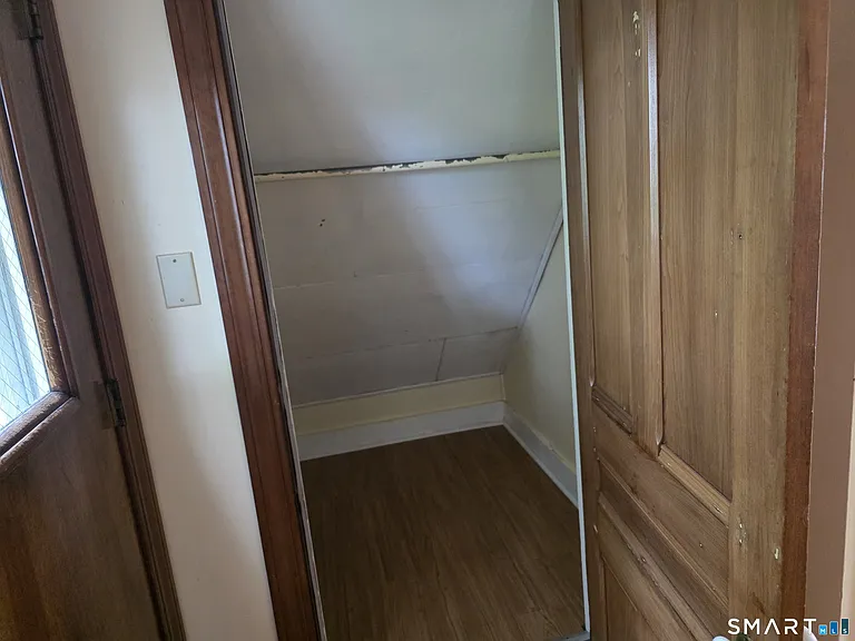 16 Tilley St #3 — Photo 8