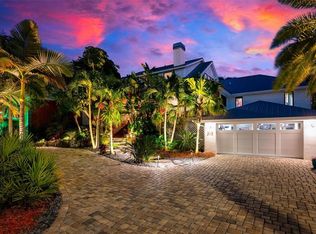 213 Oak Ave, Anna Maria, FL 34216