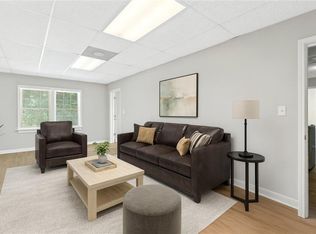 3418 Rose Arbor Ct, Atlanta, GA 30340