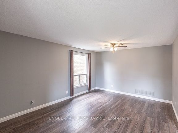 5th image of 94 Ferguson Dr