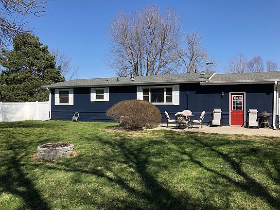 5th image of 1404 Dodd St