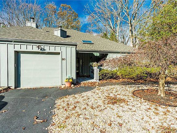 2nd image of 60 Laurel Cres