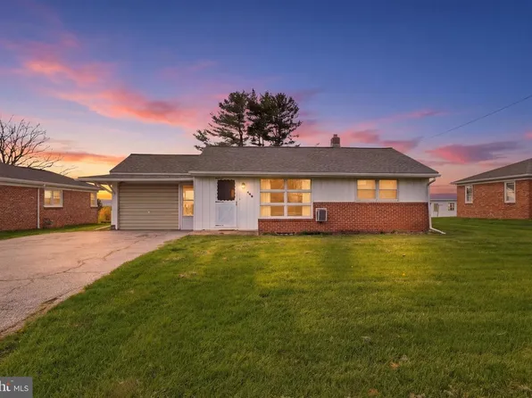 456 York St, Manchester, PA 17345