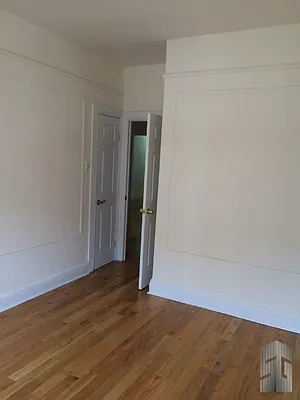 Rented by Skyline Group Real Estate | media 7