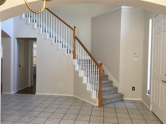 2nd image of 5525 Sundance Dr