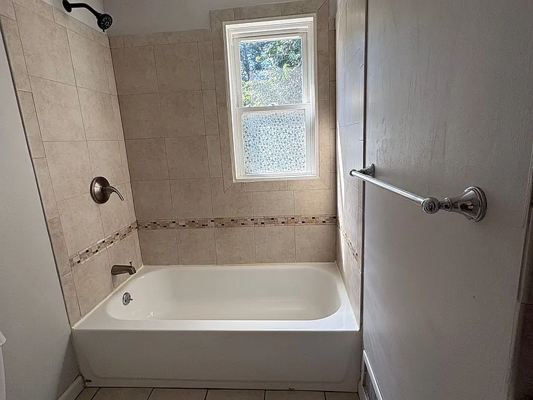 149 Willow Ave #2 — Photo 5