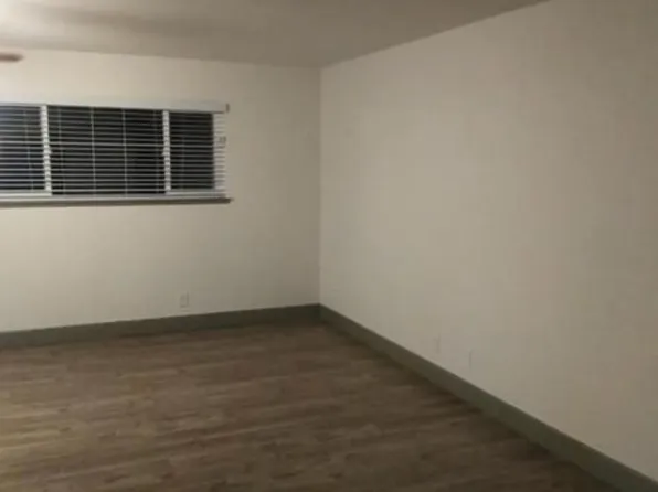 4720 Greenholme Dr APT 4, Sacramento, CA 95842