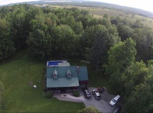 86 Stanley Rd, Enosburg Falls, VT 05450