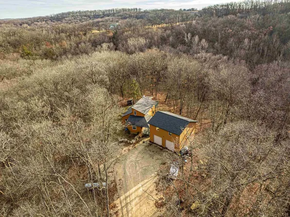 5914 State Highway 130, Avoca, WI 53506