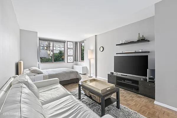 Sold by Corcoran | media 8