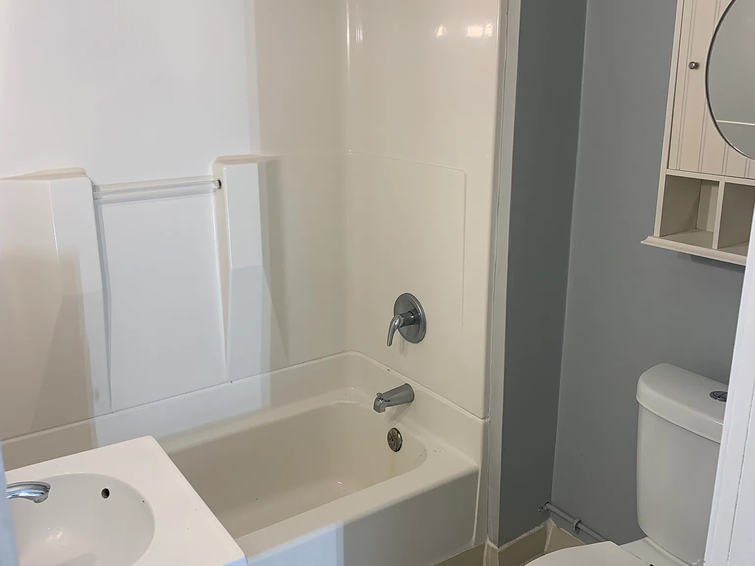 2 bed, 729 sqft, $1,650 — Photo 3