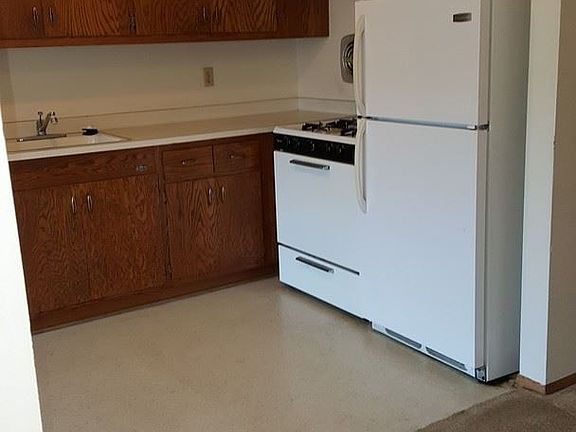 2nd image of 3355 N Oakland Ave APT 304