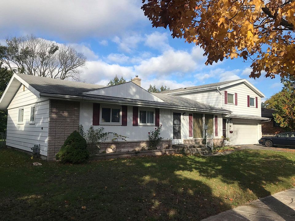 1st image of 429 W Brege Dr