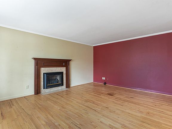 3rd image of 6300 Carnation Rd