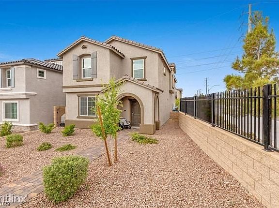 3rd image of 10697R Sariah Skye Ave