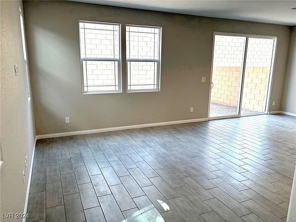 5th image of 111 Cadence Crest Ave