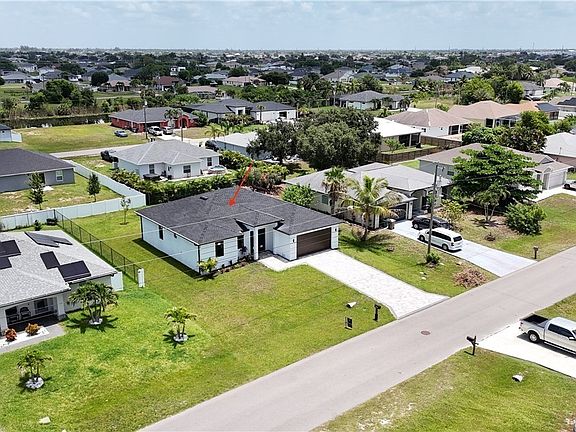 4th image of 2827 SW 2nd Ln