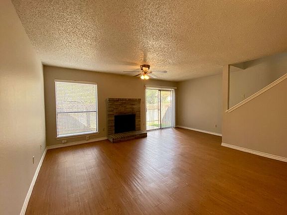 2nd image of 2640 Gwendolyn Ln APT A