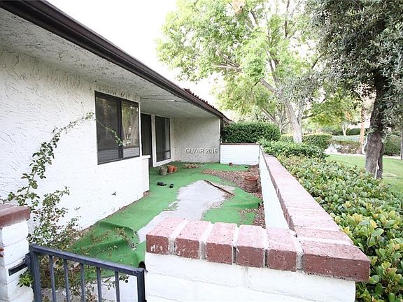 2nd image of 2721 San Martin Ct
