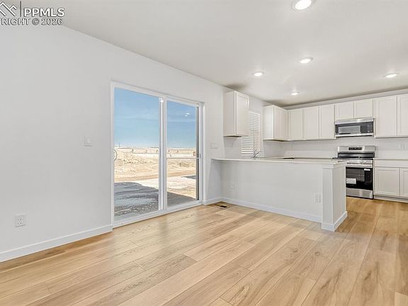 6th image of this home