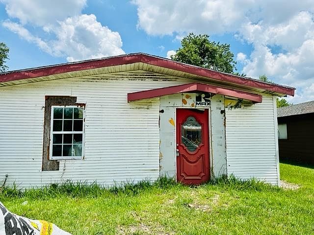 1st image of 3608 Kenwood St