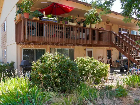 7680 5th St SE, Turner, OR 97392