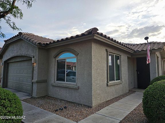 3rd image of 6652 W Fishermans Dr