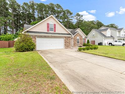 1061 Screech Owl Dr, Hope Mills, NC, 28348