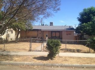 239 E Oleander Ave, Fresno, CA
