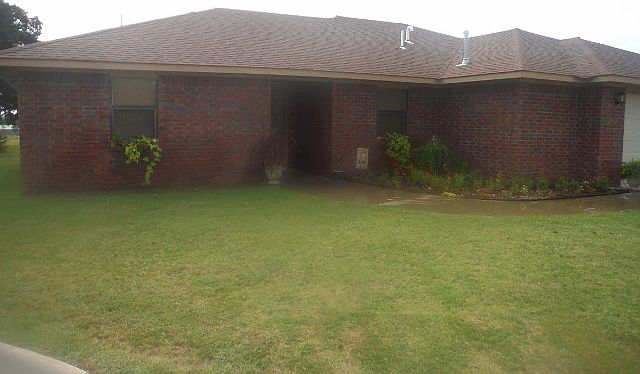 1st image of 2211 Hines Ct