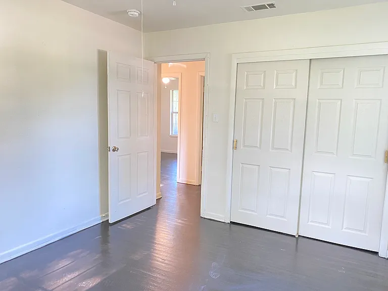 3201 Edith Ln — Photo 9