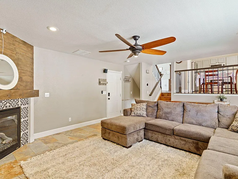 4752 Canyon Wren Ln — Photo 13