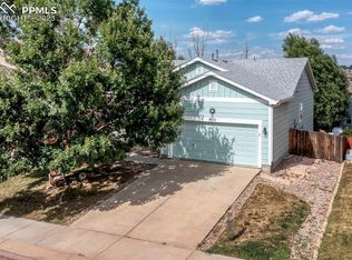 8155 Belleterre Dr, Fountain, CO 80817
