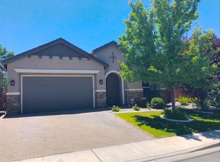 570 Luciana Dr, Reno, NV 89521