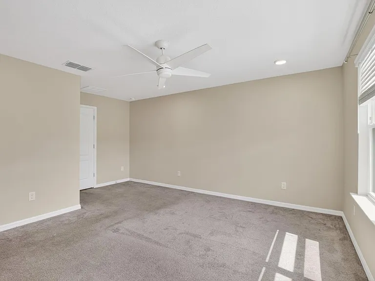 4718 Spatter Dock St #D — Photo 35