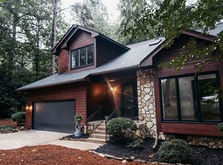 3001 Shallowood Ln, Charlotte, NC 28277