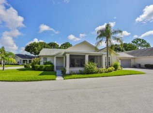1126 Golfview Woods Dr, Ruskin, FL 33573