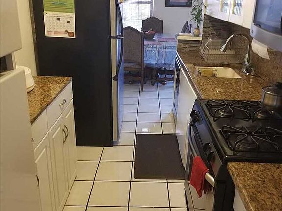 3rd image of 8429 153rd Ave APT 1K