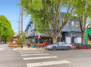 2385 NW Thurman St APT B, Portland, OR 97210