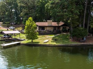 1701 Lee Road 353, Valley, AL 36854