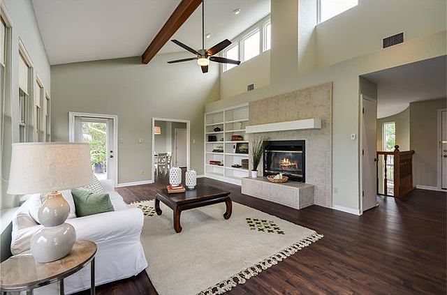 1st image of 10106 Talleyran Dr